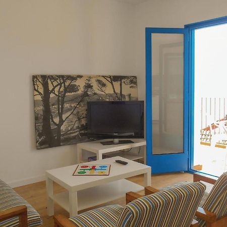 2 Bedroom Amazing Apartment In Tossa De Mar Extérieur photo